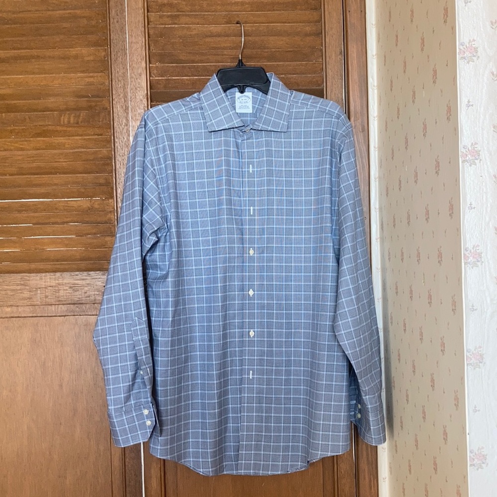 Brooks Brothers Men’s dress shirt